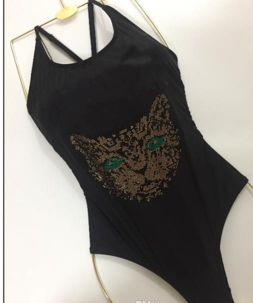 18ss Luxury designer swimwear Swimsuit Backless Cat Head Printing Triangle One-Piece swimwear for women Vest Sexy Bikini Bathing Suit, Black
18ss Luxury designer swimwear Swimsuit Backless Cat Head Printing Triangle One-Piece swimwear for women Vest Sexy Bikini Bathing Suit, Black