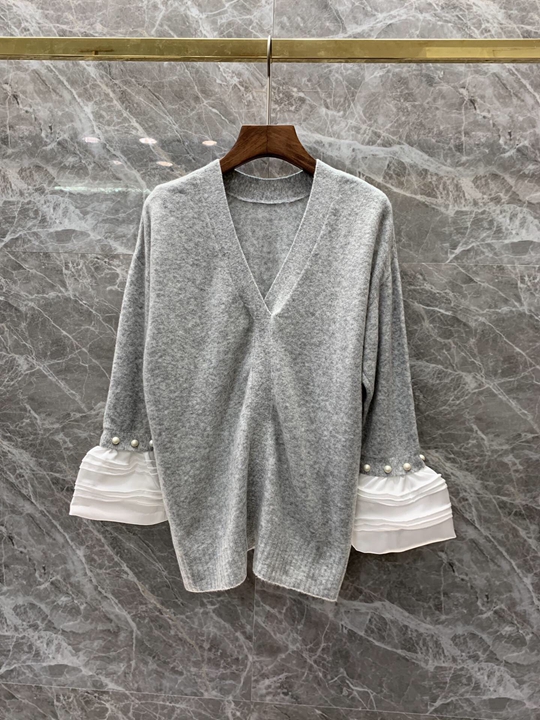 2019 Early Autumn New Woman V Leadership Colour Splicing Horn Sleeve Nail Bead Long Sleeve Wool Knitted sweater 916, Gray
2019 Early Autumn New Woman V Leadership Colour Splicing Horn Sleeve Nail Bead Long Sleeve Wool Knitted sweater 916, Gray