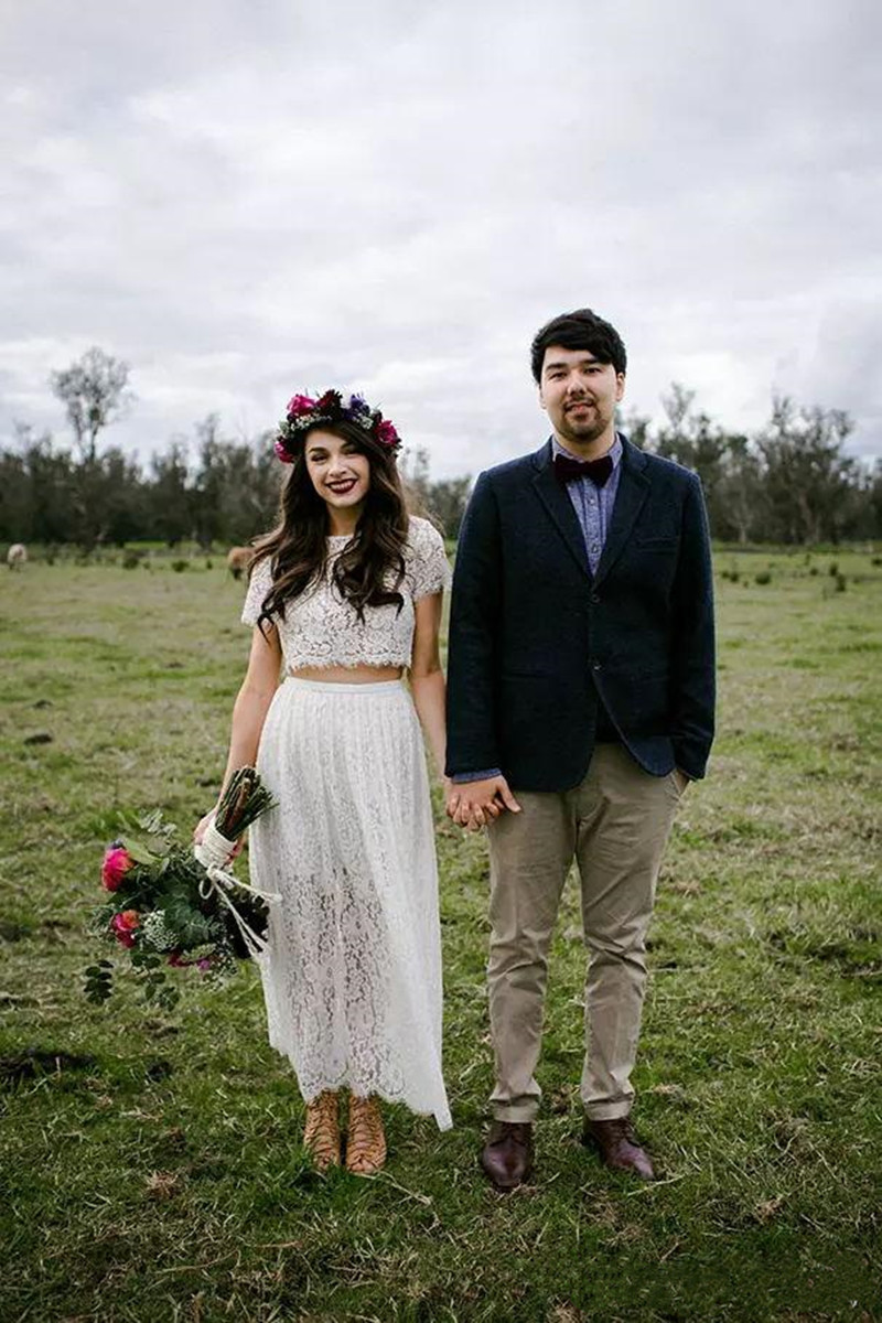 2019 New Romantic Lace Two Pieces Boho Wedding Dresses Modest With Short Sleeves Vestidos De Noiva Vintage Tea Length Bridal Gowns