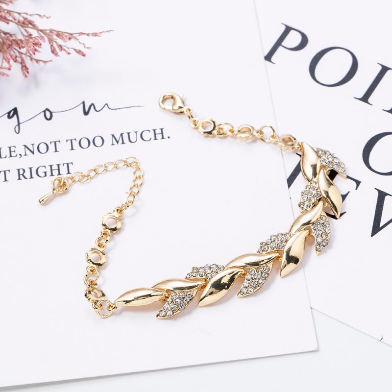 Link, Chain Wholesale 2021 Fashion Golden Leaves Bracelet For Woman Cuff Wristband Bangle Charm Jewelry Accessories Gifts Girls
Link, Chain Wholesale 2021 Fashion Golden Leaves Bracelet For Woman Cuff Wristband Bangle Charm Jewelry Accessories Gifts Girls