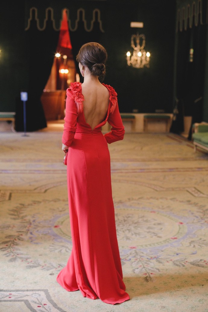 Elegant Arabic Backless Red Evening Dresses With Sleeves Column Long Formal Prom Party Gowns Turkey Custom Feather special occasion dresses