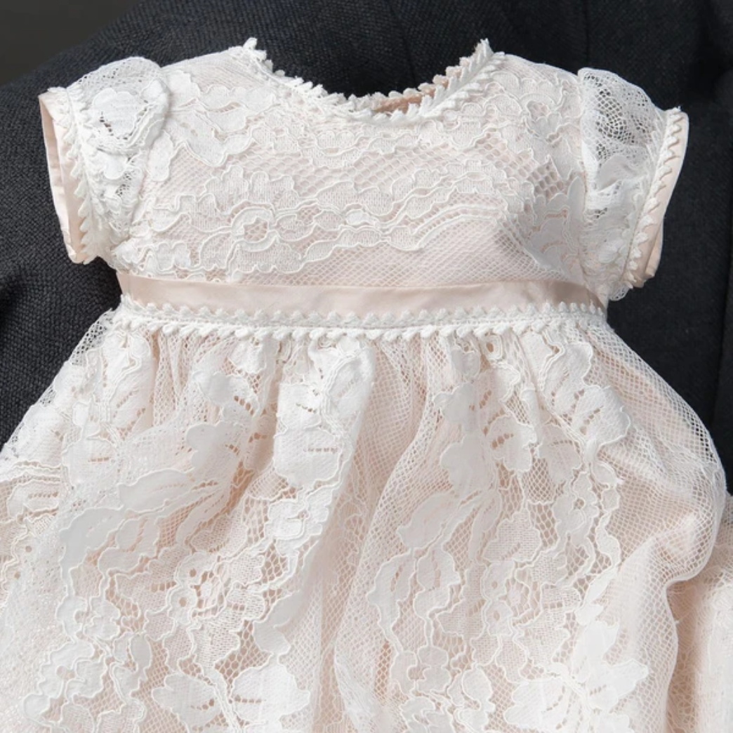 2020 Christening Gowns for Newborns Boys Jewel Neck Short Sleeves A Line First Communion Dresses Full Lace