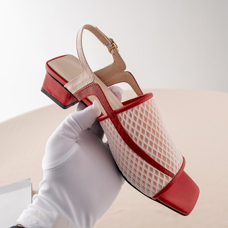 Wholesale Back Strap Genuine Leather Designer Fashion Sandals lady for womens Metal buckle Flats Shoes Heel 3cm US4.5-10.5, Black
Wholesale Back Strap Genuine Leather Designer Fashion Sandals lady for womens Metal buckle Flats Shoes Heel 3cm US4.5-10.5, Black