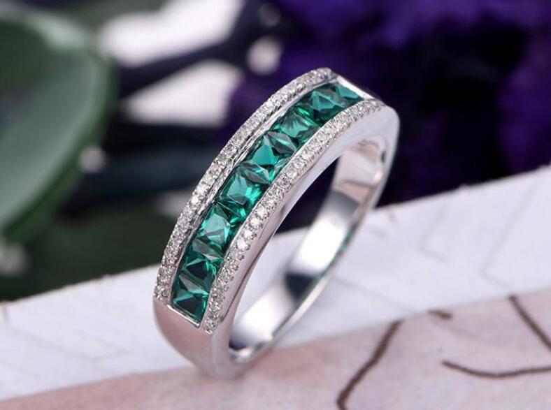 Size 6-10 Fashion Jewelry 925 Sterling Silver Emerald CZ Diamond SONA Gemstones Promise Party Women Wedding Ring for Valentine's Day gift