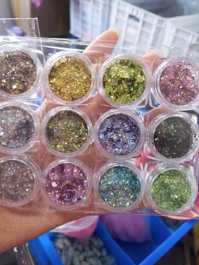 Ultra-thin 12 Jars/set Holo Nail Art Glitter Sequins Exquisite Irregular Paillette Flakes Tips 3D UV Gel Nail Polish Decorations
Ultra-thin 12 Jars/set Holo Nail Art Glitter Sequins Exquisite Irregular Paillette Flakes Tips 3D UV Gel Nail Polish Decorations