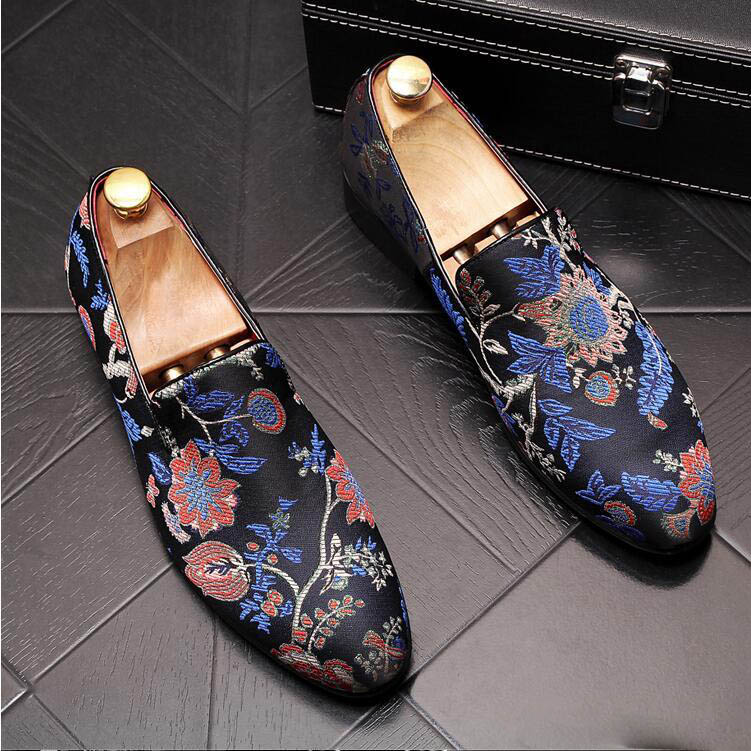 Fashion Pointed Toe Slip on Man Casual Loafers Luxury Genuine Leather Comfortable Moccasin Men's Embroidery Shoes, Black
Fashion Pointed Toe Slip on Man Casual Loafers Luxury Genuine Leather Comfortable Moccasin Men's Embroidery Shoes, Black
