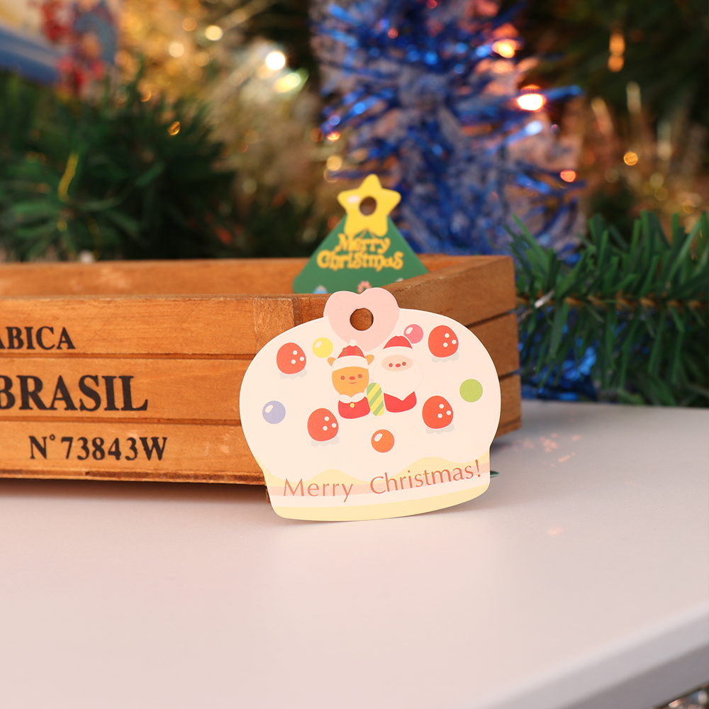 Christmas Theme Kraft Paper Tags DIY Crafts Hang Tag With Rope Christmas Party Labels Xmas Gift Wrapping Supplies