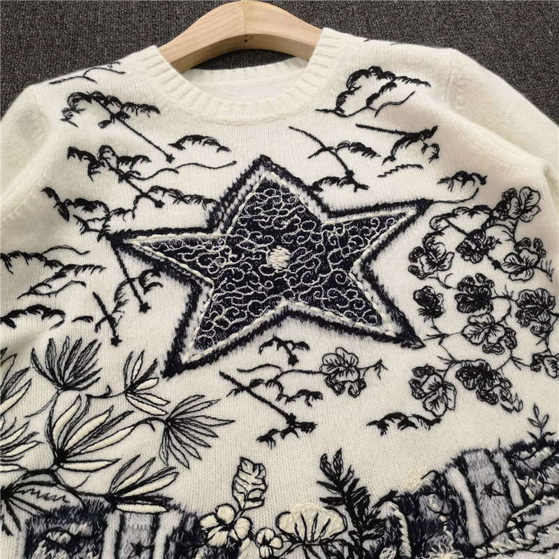 Fashion Cashmere Embroidery Pullover Sweater Women's Dor High-End Long sleeve Sweaters Designer Runway Autumn Winter New Jumper, White
Fashion Cashmere Embroidery Pullover Sweater Women's Dor High-End Long sleeve Sweaters Designer Runway Autumn Winter New Jumper, White