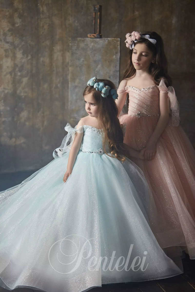 Lovely Ball Gown Flower Girl Dresses Off Shoulder Sleeveless Bow Sequins Crystal Pageant Dress Floor Length Girl's Birthday Party 0431