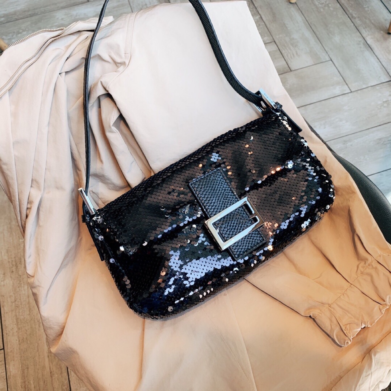 Women's High Quality Double F Sequin Japan Handle Underarm Bag MINI PU Shoulder Bag Luxury Black