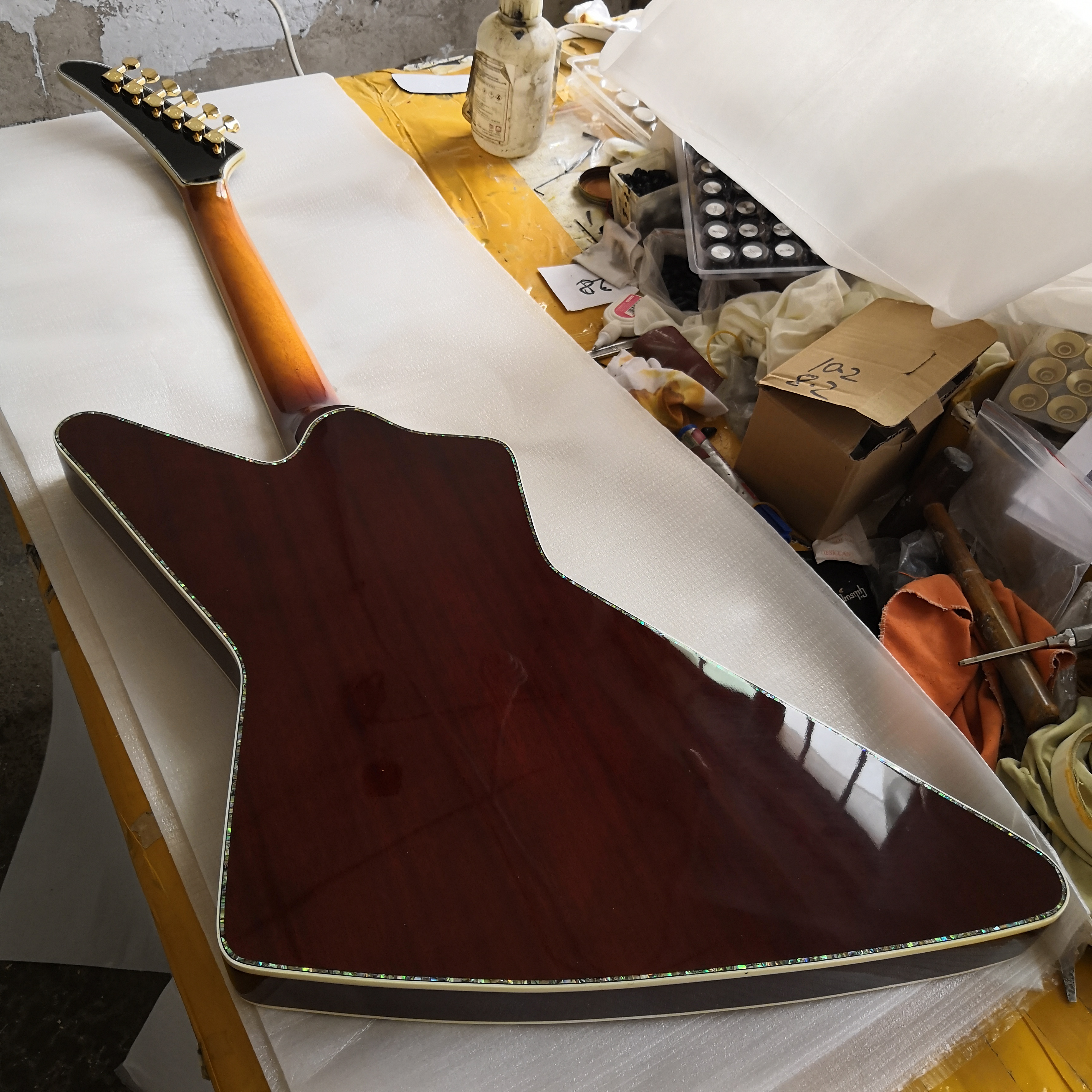 Dommenget Matthias Jabs Explorer Acoustic EX90 Electric Guitar Solid Spruce Top, Abalone Body Binding, Stars & Planets Soundhole Binding
Dommenget Matthias Jabs Explorer Acoustic EX90 Electric Guitar Solid Spruce Top, Abalone Body Binding, Stars & Planets Soundhole Binding