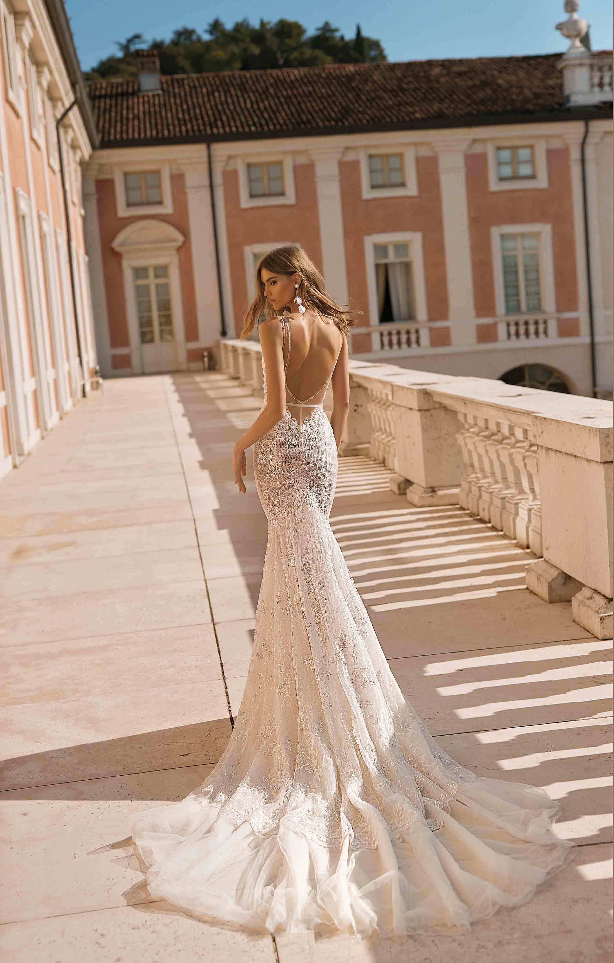 Berta Mermaid Wedding Dresses Spaghetti Lace Appliqued Sequins Bow Ruffle Backless Illusion Bridal Gowns Custom Made Vestidos De Novia
