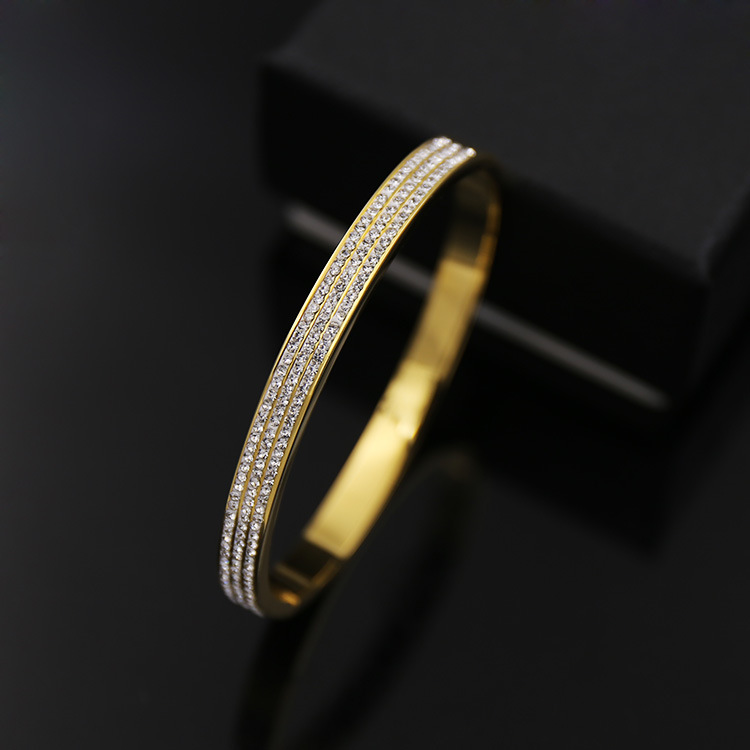 Fashion 3 Rows Rhinestone Silver Stainless Steel Bangle Cuff Gold Color Love Bangle Women Crystal Open Wedding Jewelry Gift with velvet bag
Fashion 3 Rows Rhinestone Silver Stainless Steel Bangle Cuff Gold Color Love Bangle Women Crystal Open Wedding Jewelry Gift with velvet bag