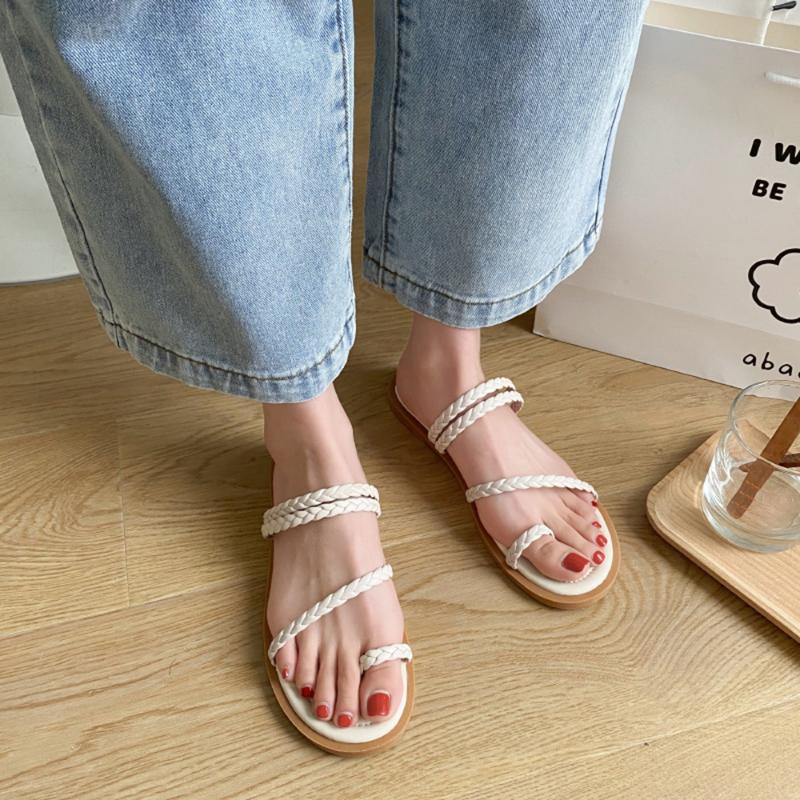 Sandals female fairy wind 2020 summer new ins student wild flat bottom with simple two-wear Roman shoes, Beige
Sandals female fairy wind 2020 summer new ins student wild flat bottom with simple two-wear Roman shoes, Beige