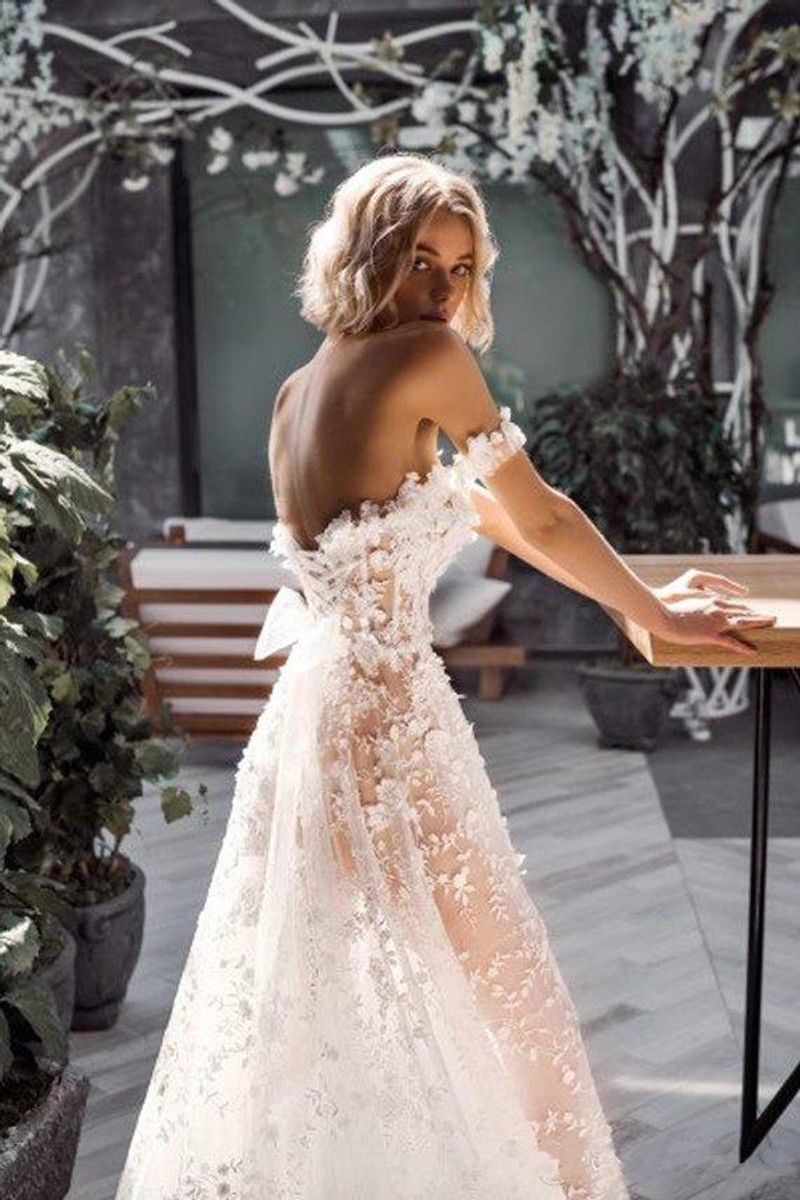 Sexy Off Shoulder Lace Wedding Dresses 3D Appliqued Backless Boho Wedding Bridal Gowns A Line Bohemian Beach Wedding Dress abiti da sposa