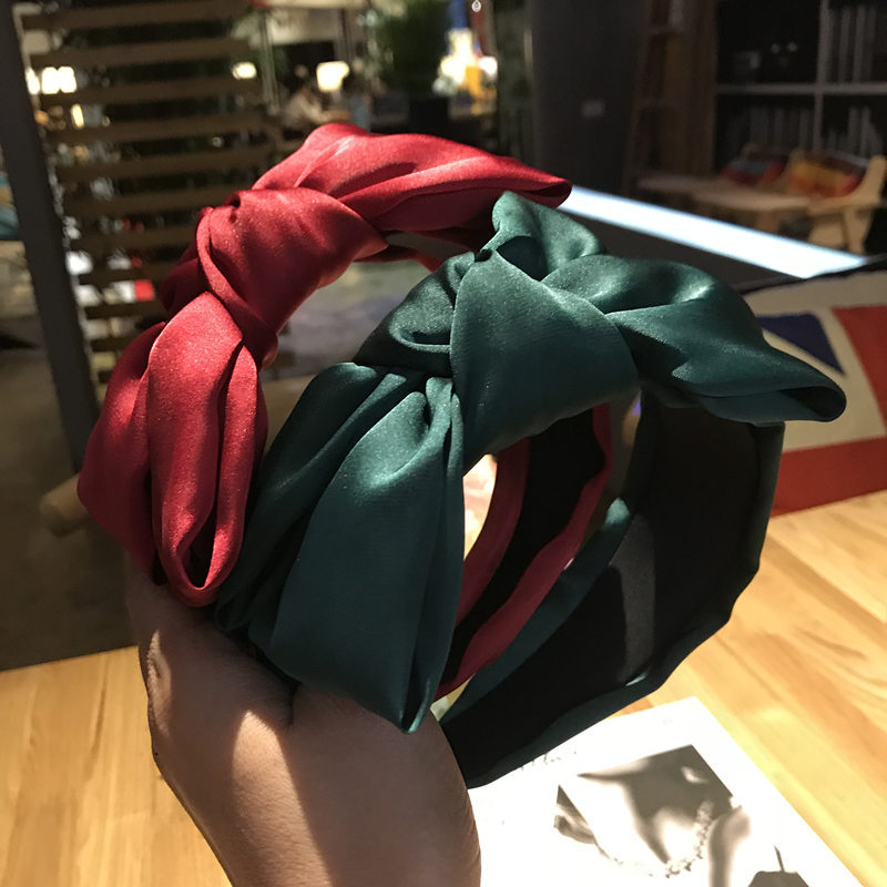 Fashion Headscarf Vintage Headband Twist Hairband Women Girls Bow Knot Headband Twist Hairband Headwear Hair Band Chic Hoop
Fashion Headscarf Vintage Headband Twist Hairband Women Girls Bow Knot Headband Twist Hairband Headwear Hair Band Chic Hoop