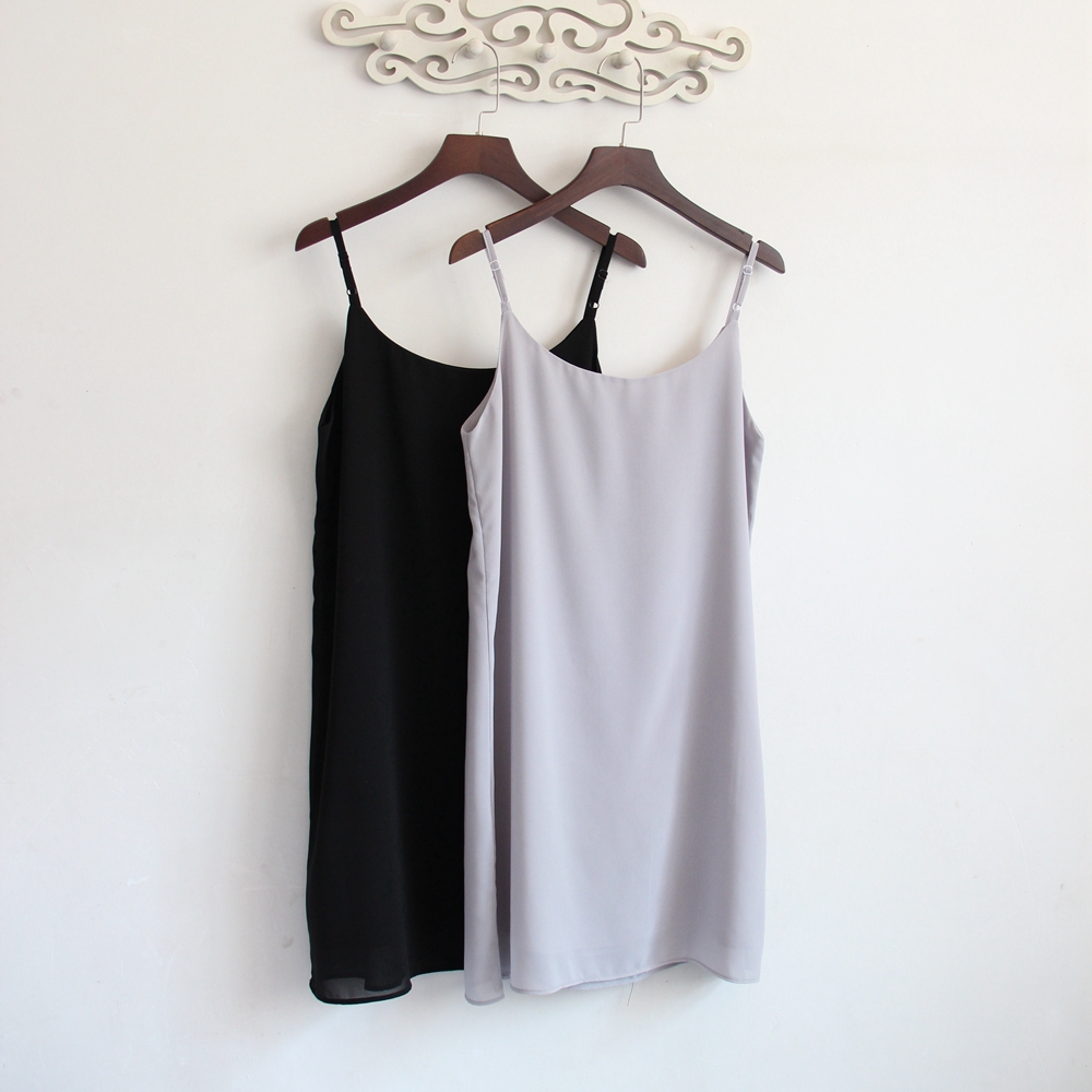 2017 Summer Adjustable Shoulder Strap Spaghetti Strap Basic All-match Slips Chiffon Tank All-match Slips Underdress, Black
2017 Summer Adjustable Shoulder Strap Spaghetti Strap Basic All-match Slips Chiffon Tank All-match Slips Underdress, Black