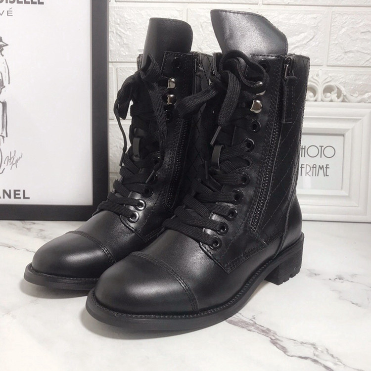 19 Years New Double Zipper Martin Boots and Cowskin Electro-embroidered European and American Fashion Boots Free of Freight, Black
19 Years New Double Zipper Martin Boots and Cowskin Electro-embroidered European and American Fashion Boots Free of Freight, Black