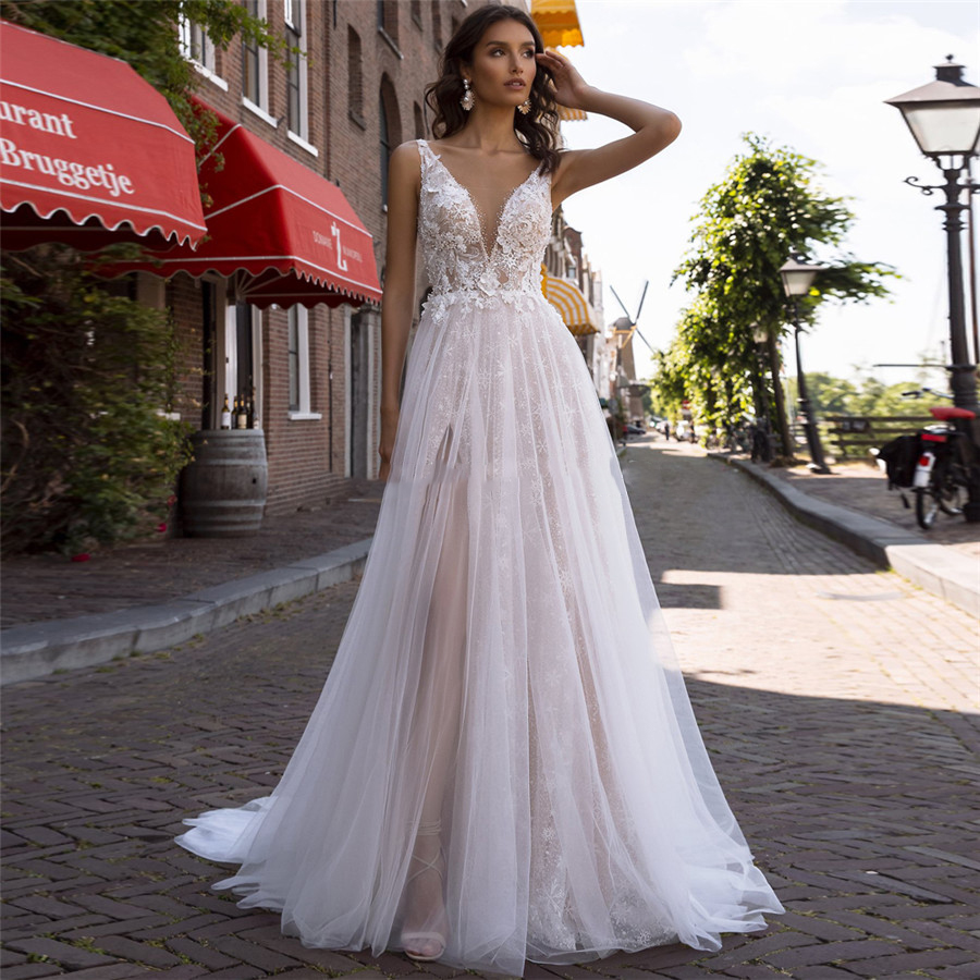 Sexy V-Neck Appliques Lace A line wedding dresses Beaded Backless Beautiful Long Women Bridal Wear Custom Vestidos De Mariee, Pink
Sexy V-Neck Appliques Lace A line wedding dresses Beaded Backless Beautiful Long Women Bridal Wear Custom Vestidos De Mariee, Pink