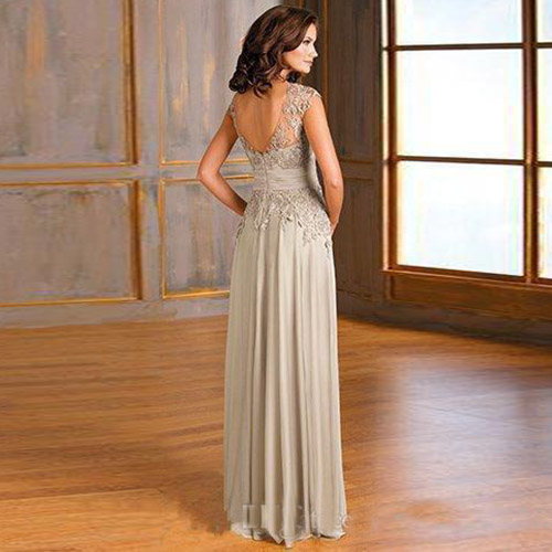 Vintage Chiffon A-Line Mother Of the Bride Dresses V-neck Applique Lace Groom Party Gowns Plus Size Prom Dresses Wear