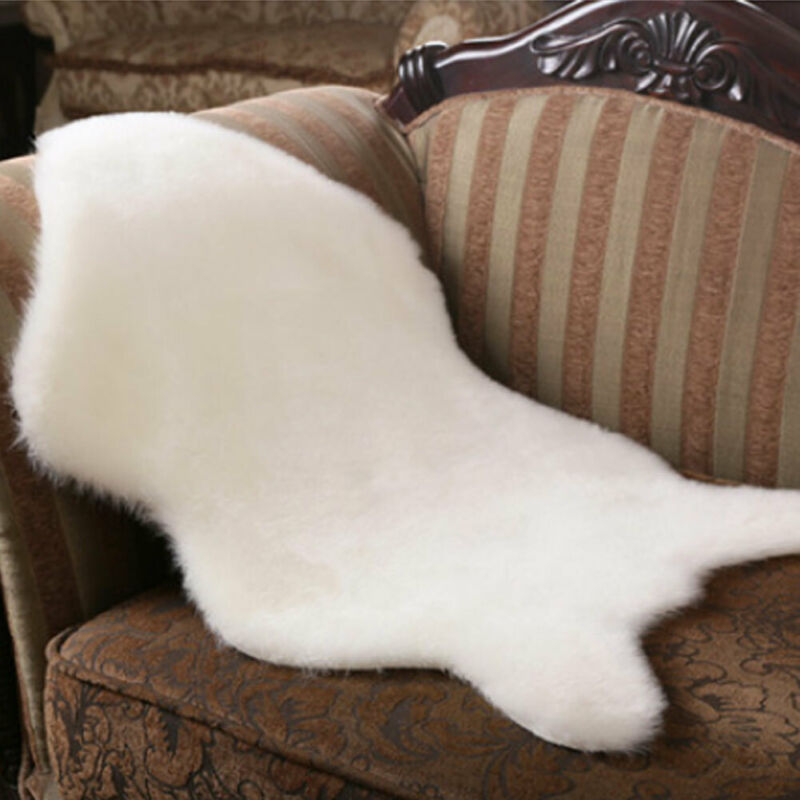 White Soft Sheepskin Plain Fluffy Washable Faux Fur Fake Rug Mat Small Rug new Blanket
White Soft Sheepskin Plain Fluffy Washable Faux Fur Fake Rug Mat Small Rug new Blanket