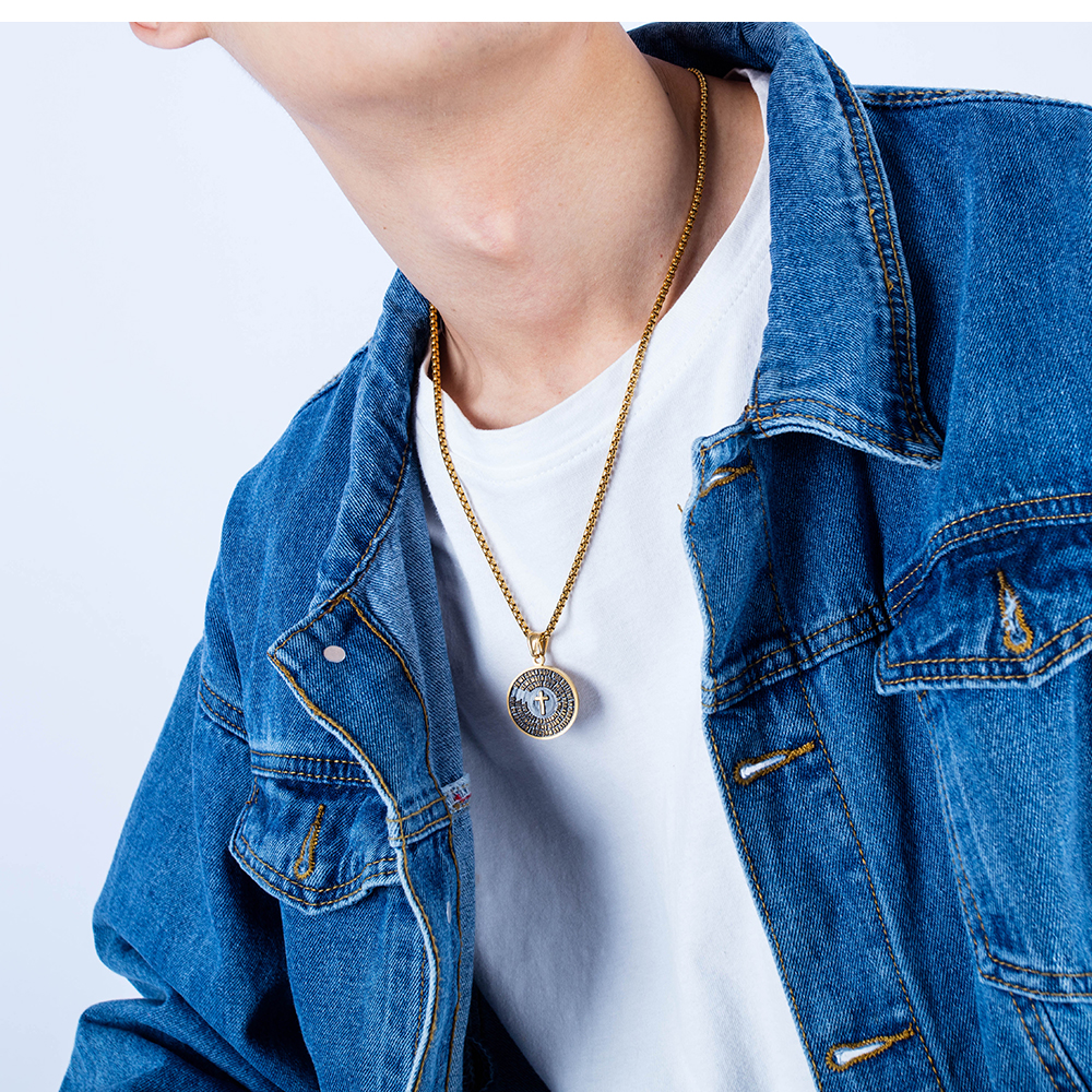 Retro Men Stainless Steel Round Card Pendant Necklace Titanium Steel Religious Pendants Jewelry Wholesale Gold Plated