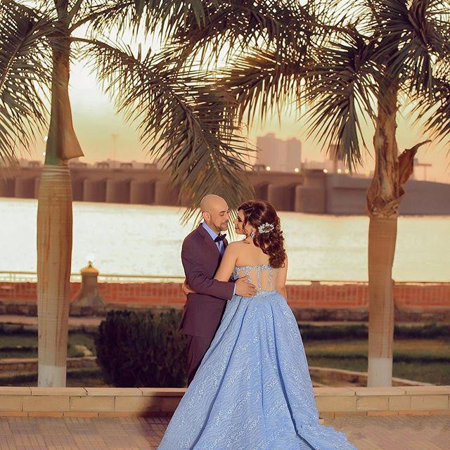 Dubai Sky Blue Prom Dresses Plus Size Lace Overskirt Side Split Celebrity Dress Sweetheart robes de mariée Custom Made Evening Gowns