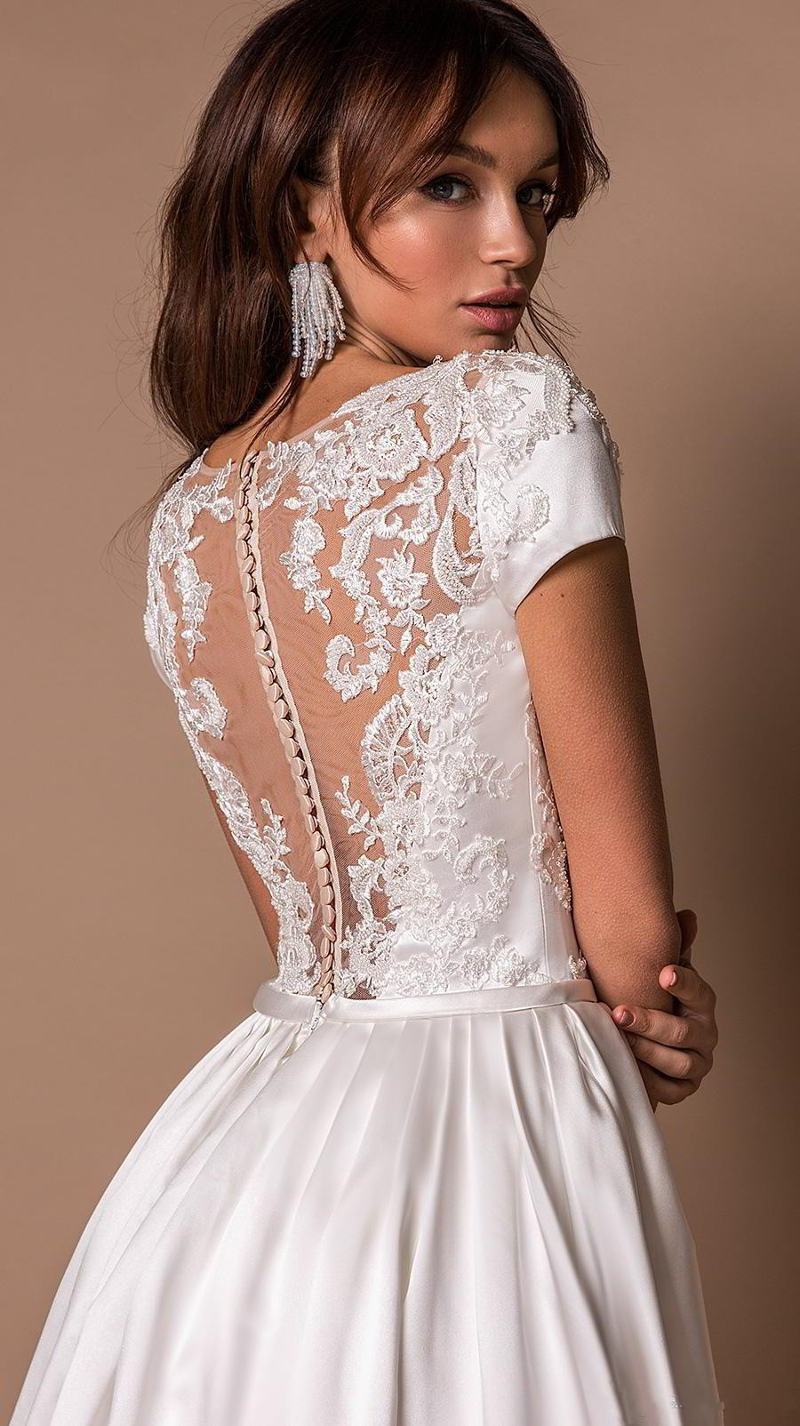 2020 New White Wedding Dresses With Satin Detachable Train Lace Bridal Gowns Front Split Illusion Princess Boho Beach Wedding Dress Cheap
