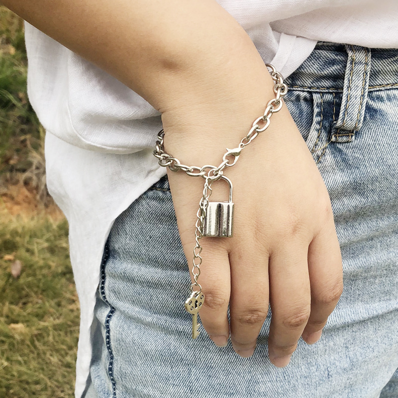 Key Lock Bracelet Woman Punk Hip Hop Jewelry
Key Lock Bracelet Woman Punk Hip Hop Jewelry