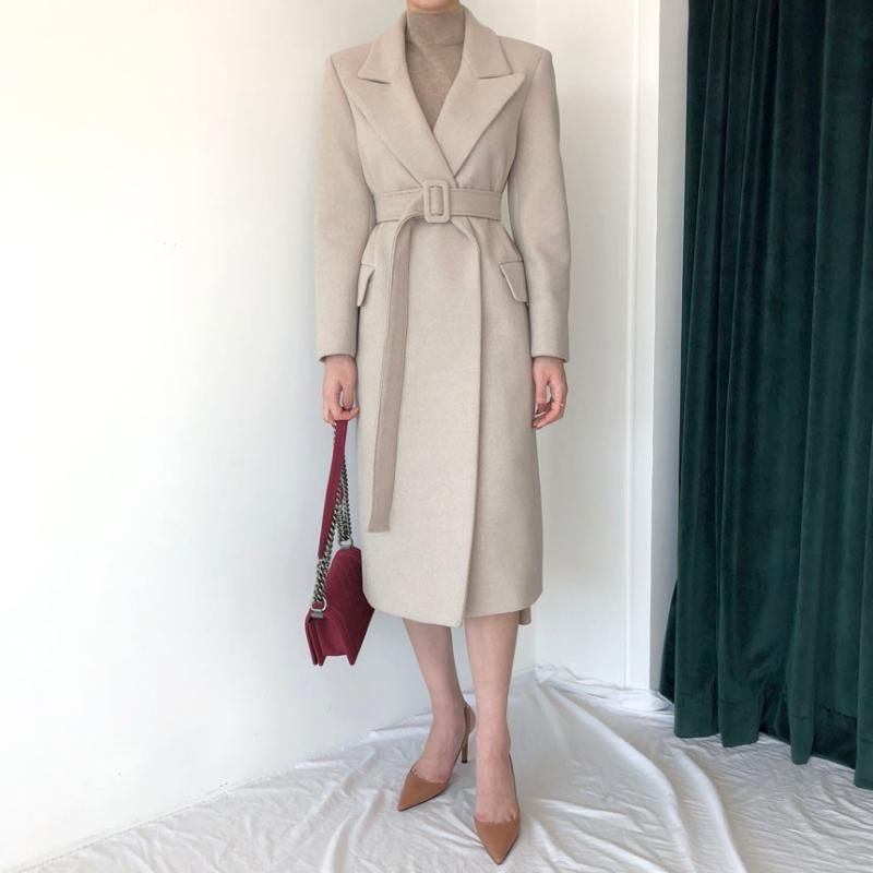 Winter 2020 Women Fall Classic Beige Wool with belt Female Robe Outerwear Long Coat manteau femme abrigos mujer
Winter 2020 Women Fall Classic Beige Wool with belt Female Robe Outerwear Long Coat manteau femme abrigos mujer
