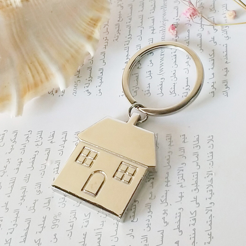 Hot Personality Cartoon House Key Chain New Fashion Women Bag Charm Keychains Men Metal Car Key Ring Best Couple Gift Jewelry
Hot Personality Cartoon House Key Chain New Fashion Women Bag Charm Keychains Men Metal Car Key Ring Best Couple Gift Jewelry