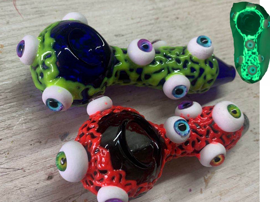 NEW 4 Inch Colorful Glass Smoking Pipe Spoon Eyes Luminous Hand Pipe Oil Burner Pipe Smoking Accessories
NEW 4 Inch Colorful Glass Smoking Pipe Spoon Eyes Luminous Hand Pipe Oil Burner Pipe Smoking Accessories