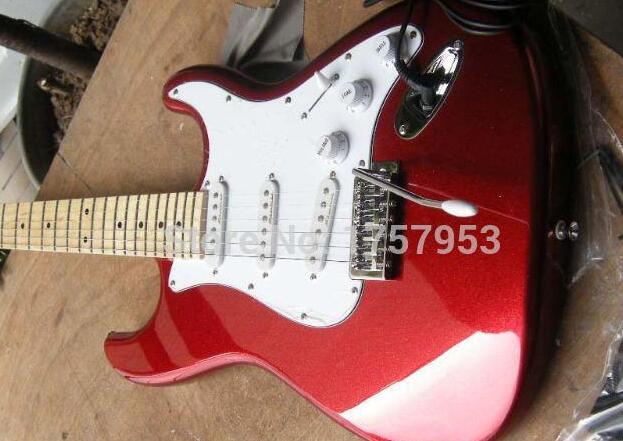 Factory custom shop 2019 Newest ST Deluxe Electric Gutiars,Candy Apple Red Electric Guitar stratocaster2018
Factory custom shop 2019 Newest ST Deluxe Electric Gutiars,Candy Apple Red Electric Guitar stratocaster2018
