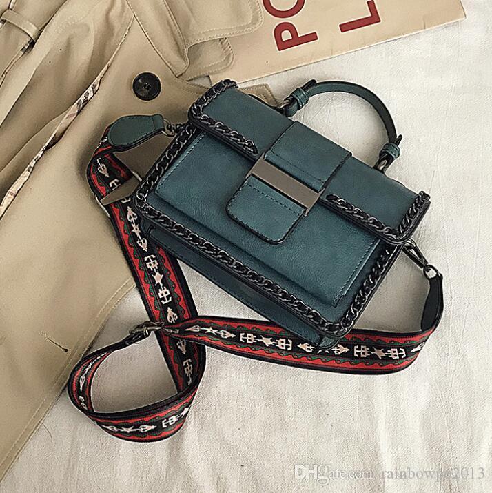 factory wholesale women handbag street trend chain bag decoration womens shoulder bags comfortable wide shoulders strap fashion handbags vit, Black;red
factory wholesale women handbag street trend chain bag decoration womens shoulder bags comfortable wide shoulders strap fashion handbags vit, Black;red