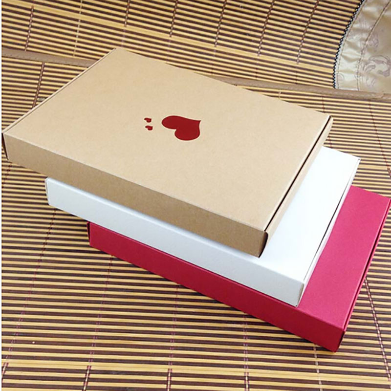 Wholesale Red/Brown/White European Creative Candy Box Wedding Romantic Cake Paper Box 4 Colors Sweet Gift Kraft Paper Case
Wholesale Red/Brown/White European Creative Candy Box Wedding Romantic Cake Paper Box 4 Colors Sweet Gift Kraft Paper Case
