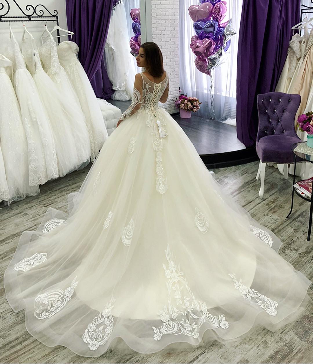 Modest Lace Ball Gown Wedding Dresses With Cathedral Train Sheer Neck Lace Bridal Gowns Long Sleeves White Arabic Wedding Dress Plus Size