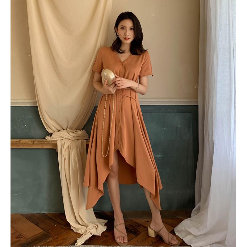 French vintage v-neck lacing irregular dress women summer new high waist bandage slim over the knee Midi dresses, Green
French vintage v-neck lacing irregular dress women summer new high waist bandage slim over the knee Midi dresses, Green