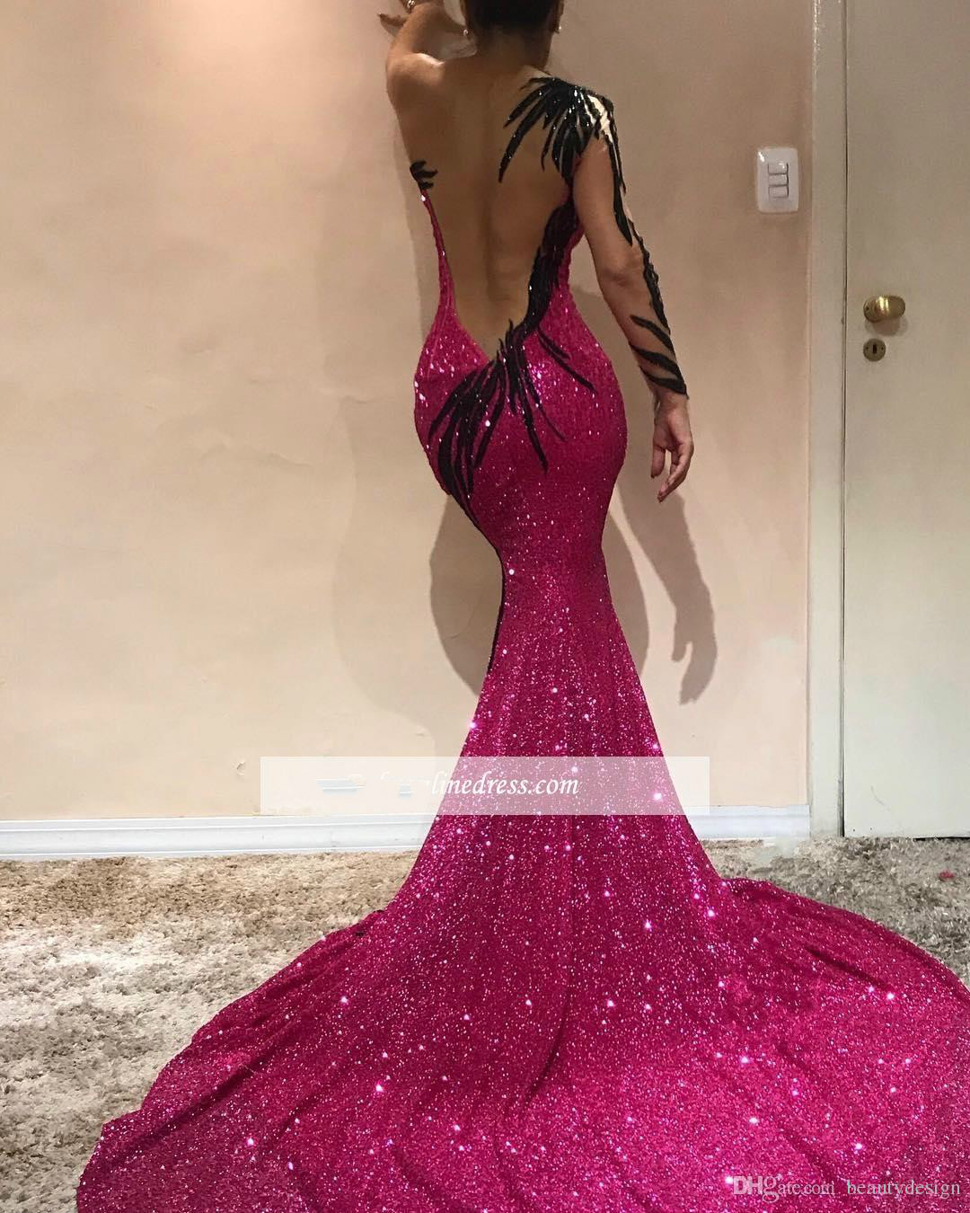 2019 Gorgeous Fuchsia Mermaid Evening Dresses Sexy Open Back Sequined One Shoulder Sexy Prom Gowns Arabic Pageant Celebrity Dress