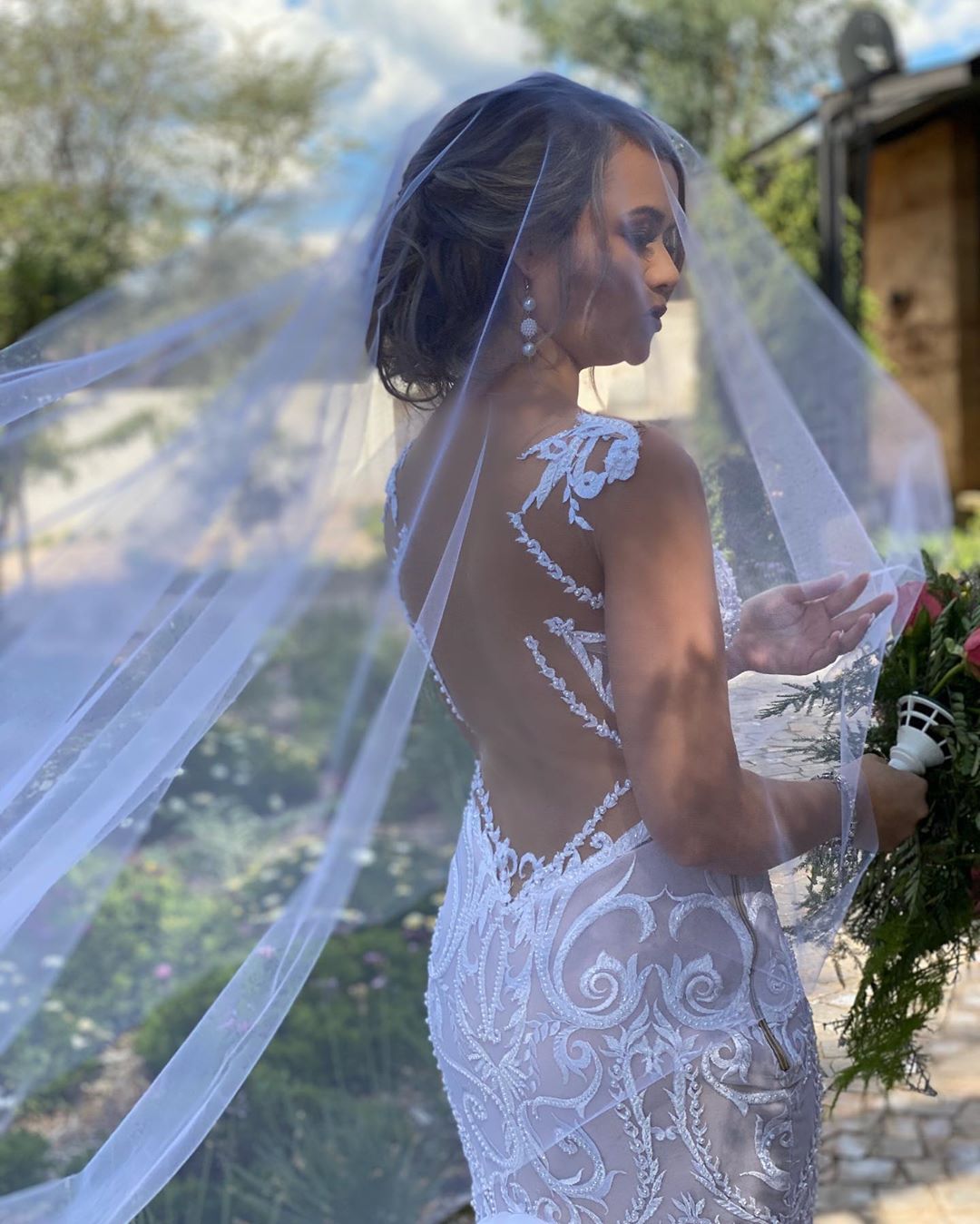 arabic aso ebi sexy vintage mermaid wedding dresses lace beaded sheer neck bridal dresses cheap backless wedding gowns zj362