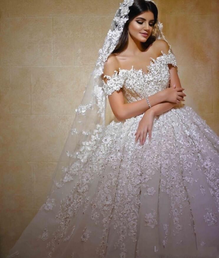2024 New Ball Gown Wedding Dresses Off Shoulder Lace 3D-Ral Appliques Beaded Puffy Court Train Plus Size Formal Bridal Gowns 403 6660311