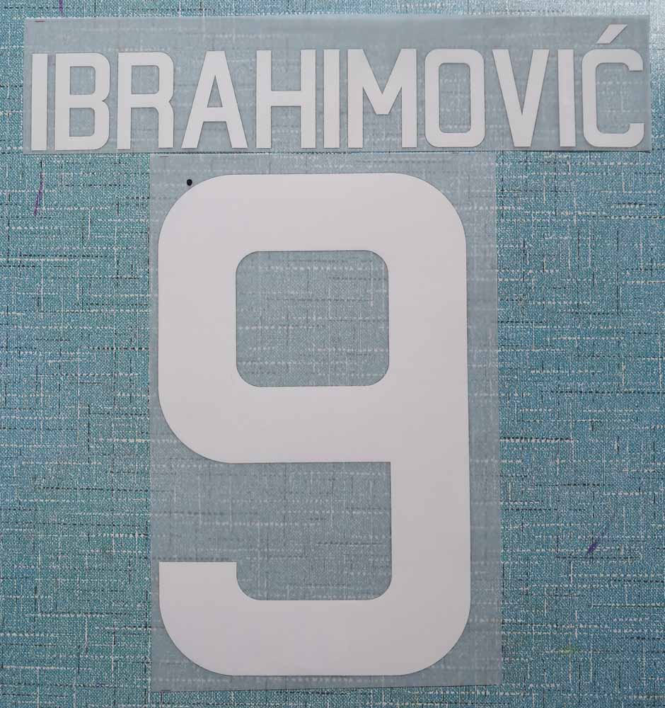 2015-2017 home Ibrahimovic Beckham white nameset patch badge
2015-2017 home Ibrahimovic Beckham white nameset patch badge