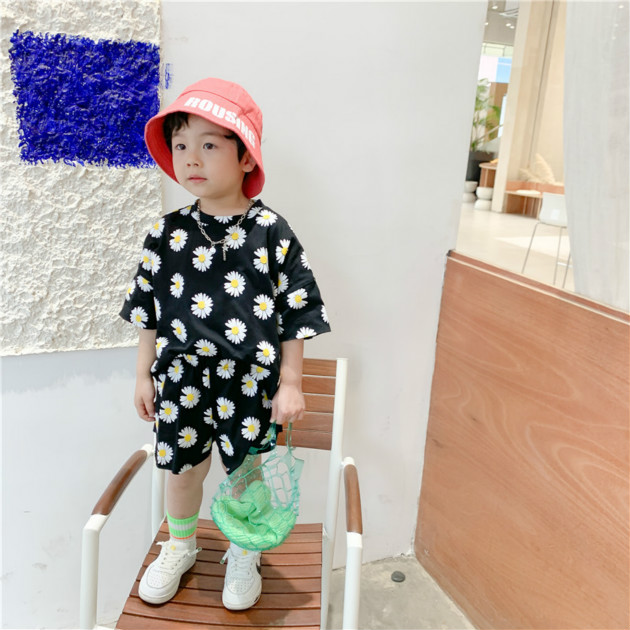 Kids Designer Clothing Sets Boys Fashion Flower Printed Tshirts + Shorts Two Pieces Children Summer Fashion Breathable Clothing Suits 2020, Black
Kids Designer Clothing Sets Boys Fashion Flower Printed Tshirts + Shorts Two Pieces Children Summer Fashion Breathable Clothing Suits 2020, Black