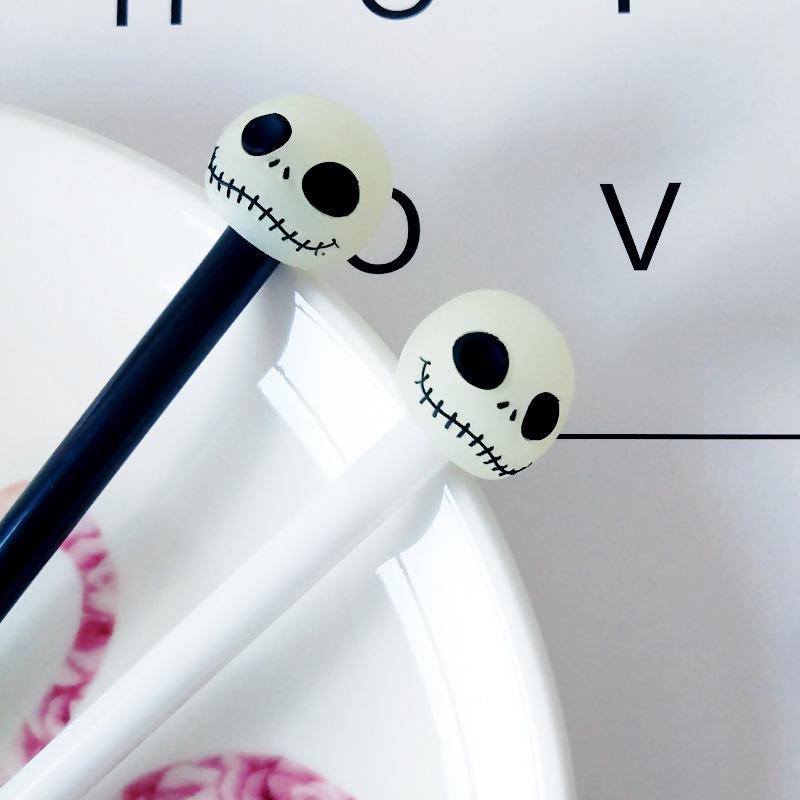 2 pcs/lot Creative Boys Luminous Skull Gel Pens Novelty Black & White Neutral Pens for Writing School Supply Korean Stationery