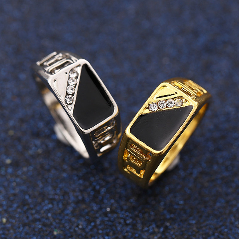 Set Drill Cool Fashion Individuality Ring Men Simple Luxurious Golden Silver Rhinestone Delicate Aolly Jewelry Gift
Set Drill Cool Fashion Individuality Ring Men Simple Luxurious Golden Silver Rhinestone Delicate Aolly Jewelry Gift