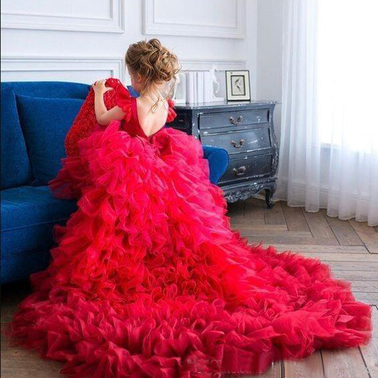 2020 Red Pageant Dresses Jewel Neck Ruffles Tiered Skirts Princess Kids Formal Wear Flower Short Sleeve Party Birthday Gowns