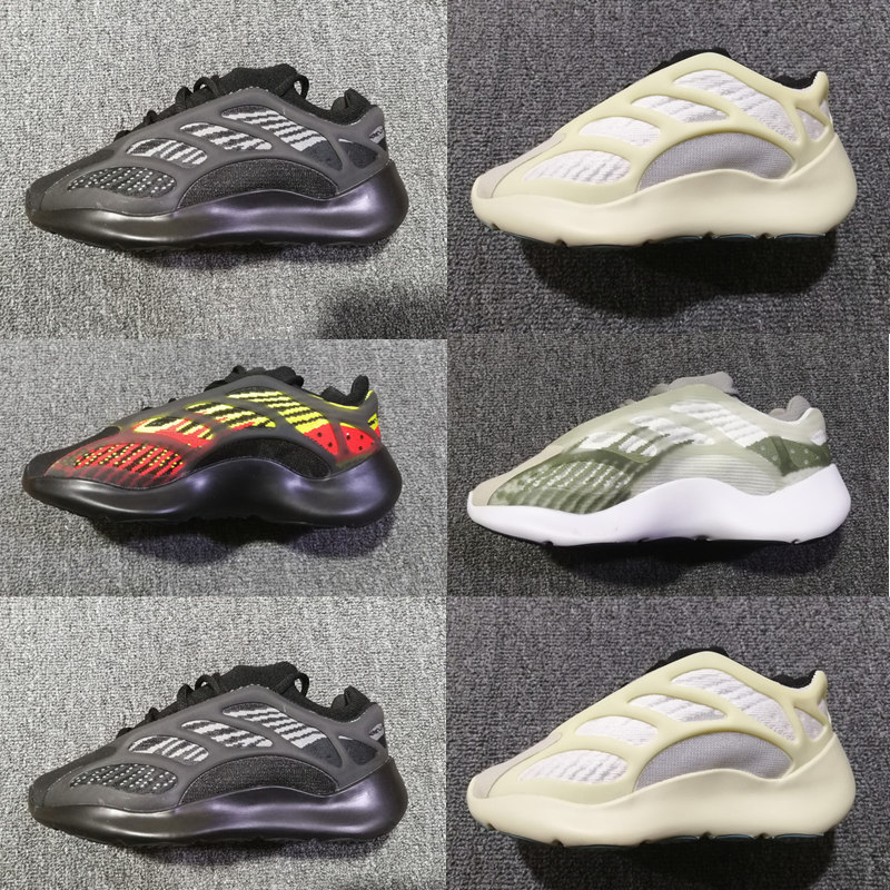 Infant Kanye West Azael Glow In The Dark Kids Running Shoes Alvah Black Small Boy Girl Trainers Big Children Fashon Sneakers
Infant Kanye West Azael Glow In The Dark Kids Running Shoes Alvah Black Small Boy Girl Trainers Big Children Fashon Sneakers