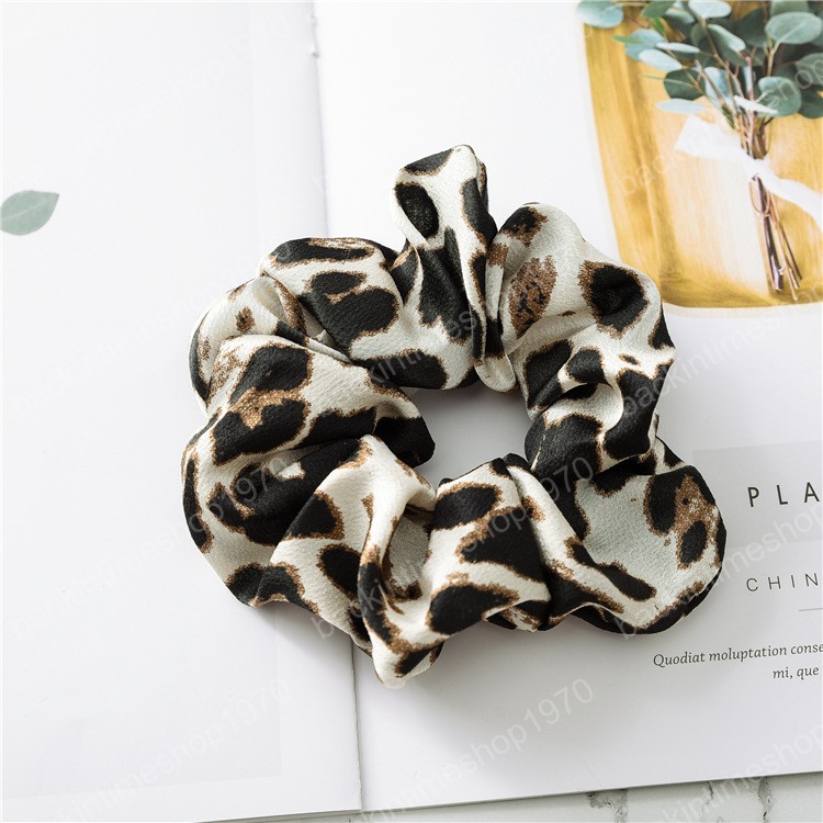 2019 9 Colors Women Girls Leopard Color Cloth Elastic Ring Hair Ties Accessories Lady Ponytail Holder Hairbands Scrunchies Hair Band