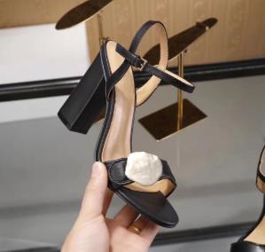 8 color Classic Sandals Lady Summer 2019 Designer's Sandals Metal buckle real Leather Ladies sexy high-heeled women's shoes 10cm max size 42, Black nubuck
8 color Classic Sandals Lady Summer 2019 Designer's Sandals Metal buckle real Leather Ladies sexy high-heeled women's shoes 10cm max size 42, Black nubuck
