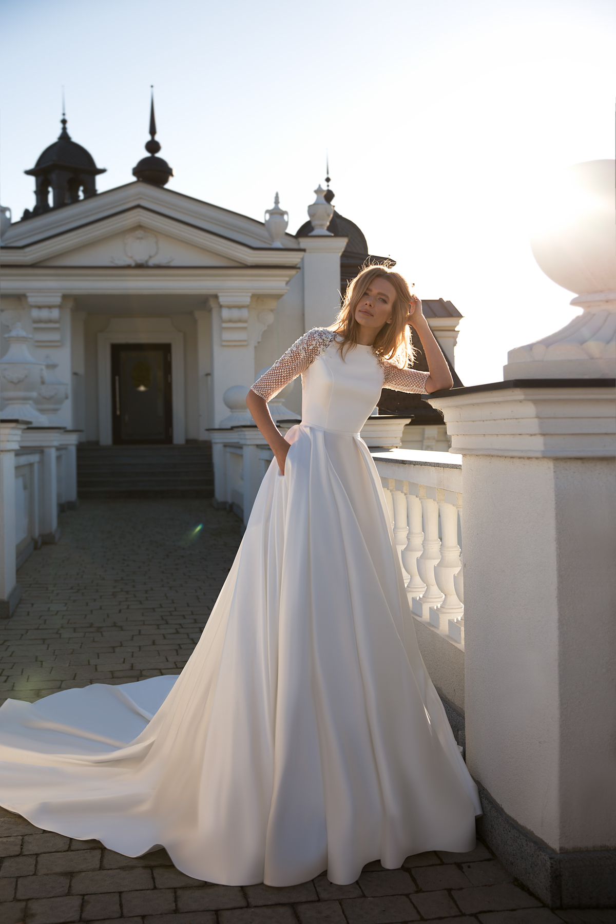 2019 Elegant Satin Beach Wedding Dresses With Pocket Jewel Neck Appliqued A Line Beads Boho Wedding Dress Sweep Train Lace Vestidos De Novia