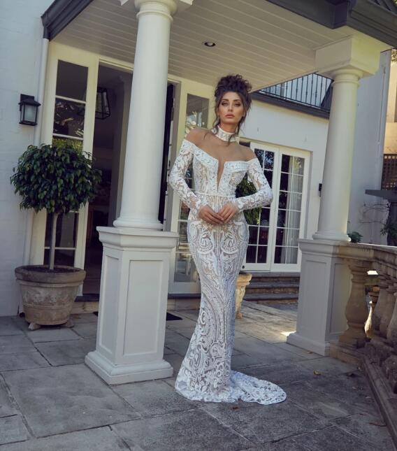 2019 Mermaid Wedding Dresses High Neck Off The Shoulder Lace Appliqued Sweep Train Beach Wedding Dress Custom Long Sleeve Bridal Gowns